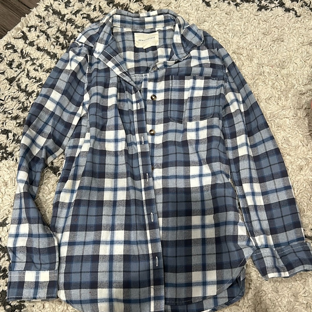 Aeropostale ladies xs flannel. Blue checkered